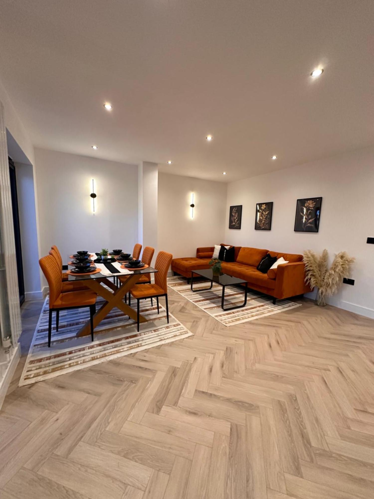 R5 - Luxury Private Ensuite Self-Contained Room - Newly Renovated Halesowen Ngoại thất bức ảnh